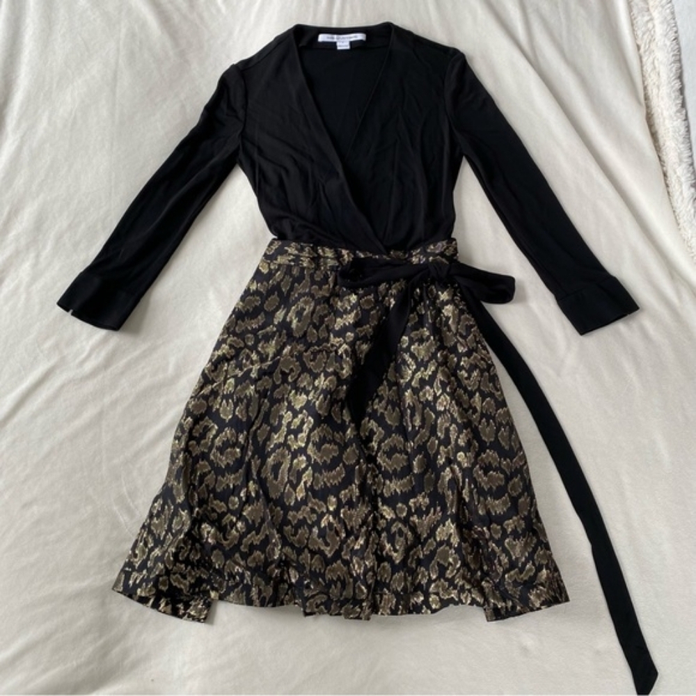 Diane Von Furstenberg Amelia Metallic Gold Leopard Print Wrap Dress